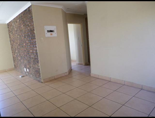2 BEDROOM HOUSE SOLD IN THE ORCHARDS
